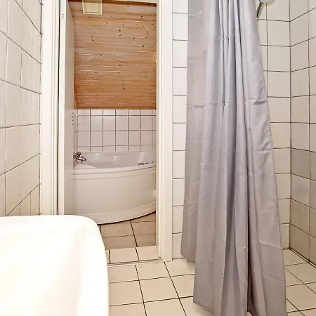 8 Person Holiday In Thisted Hotel 3*