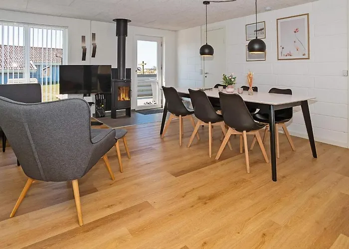 8 Person Holiday In Thisted Hotel Norre Vorupor